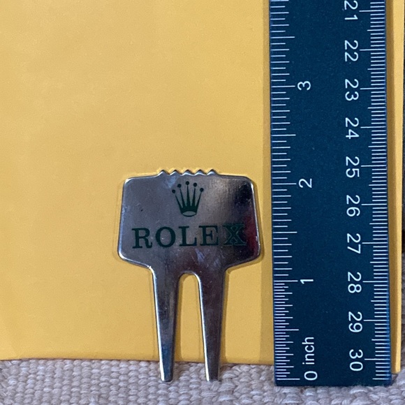 EUC Rolex golf ball divet cleaner/repair tool - Picture 4 of 5